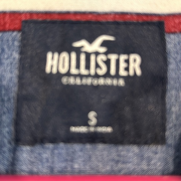 Hollister Men's Button Down Blue with Red and White Stripes Size SMALL - Picture 3 of 4